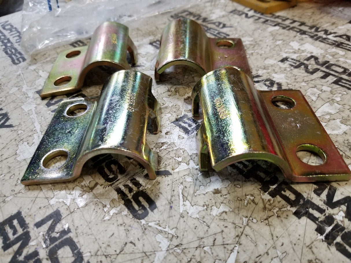 LOT OF 4PC - 8K-2665 CATERPILLAR CLAMP 8K2665