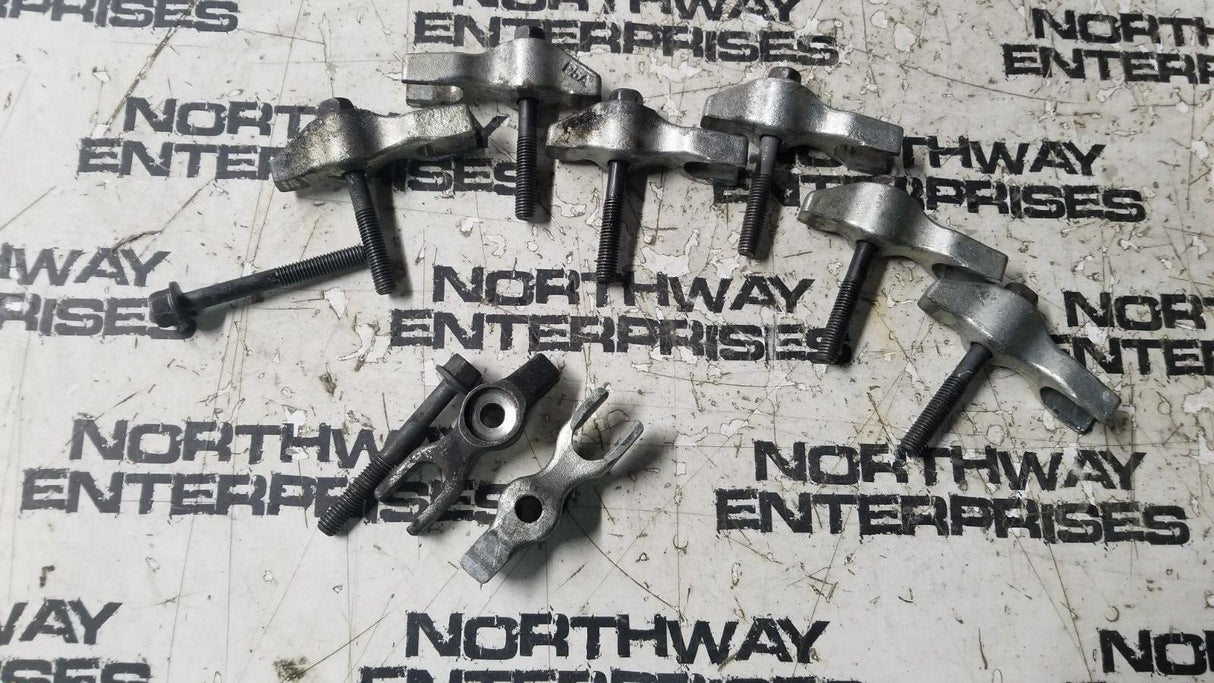 2011-2015 Duramax 6.6 diesel LML injector hold down 98064092 SET of 8  w/bolts