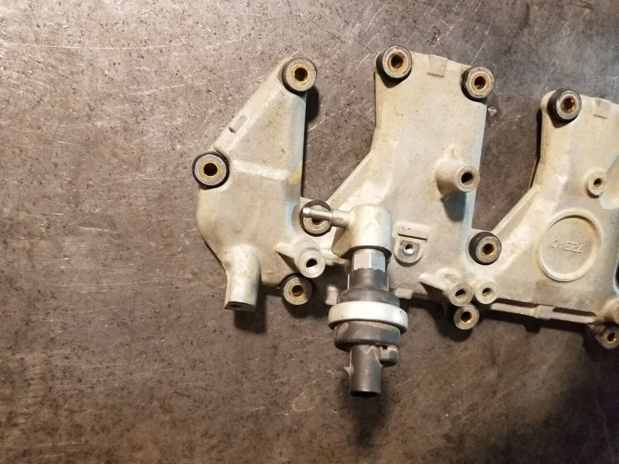 2011-2015 DURAMAX 6.6 6.6L DIESEL LML VALVE COVER 12638154