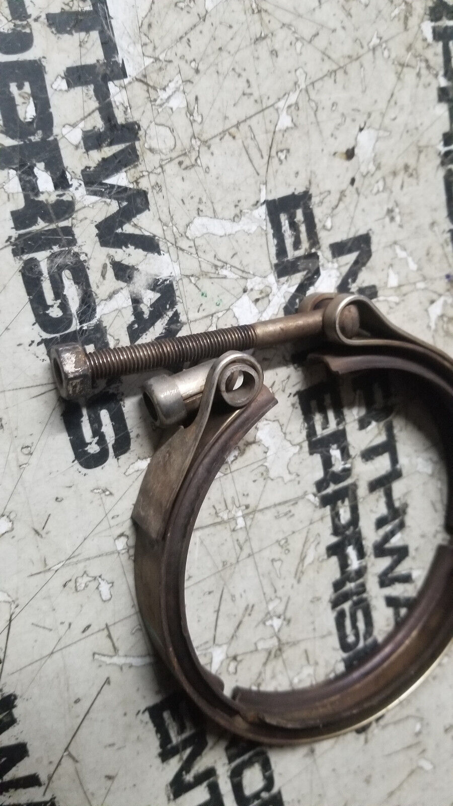 6.7L CUMMINS TURBO HE351VE TO EXHAUST ELBOW CLAMP 4043328