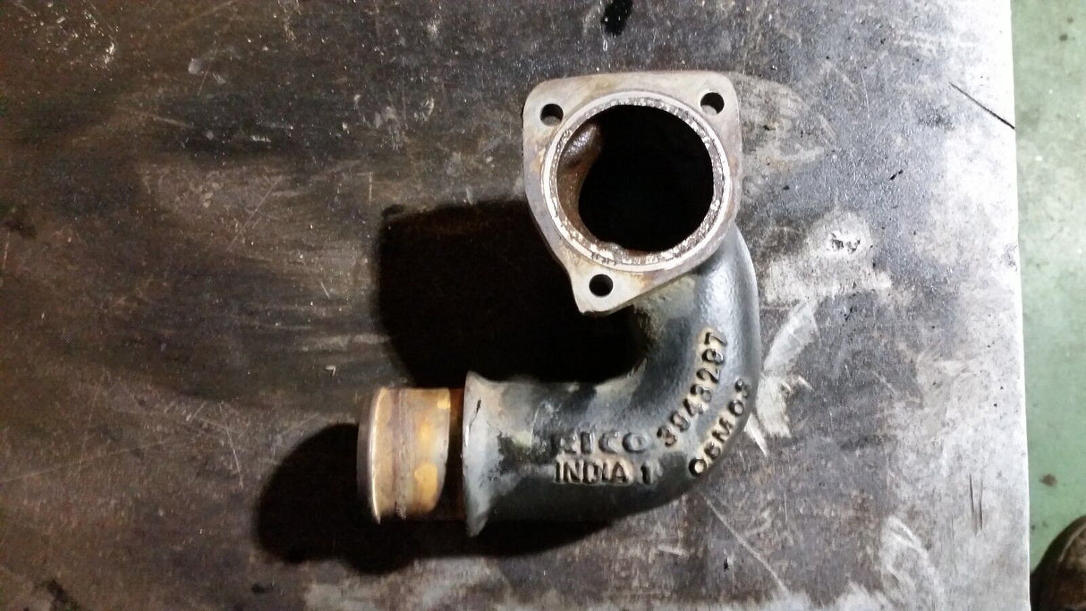 3943297 1998-2007 Dodge Ram Cummins 5.9 5.9l Thermostat Housing