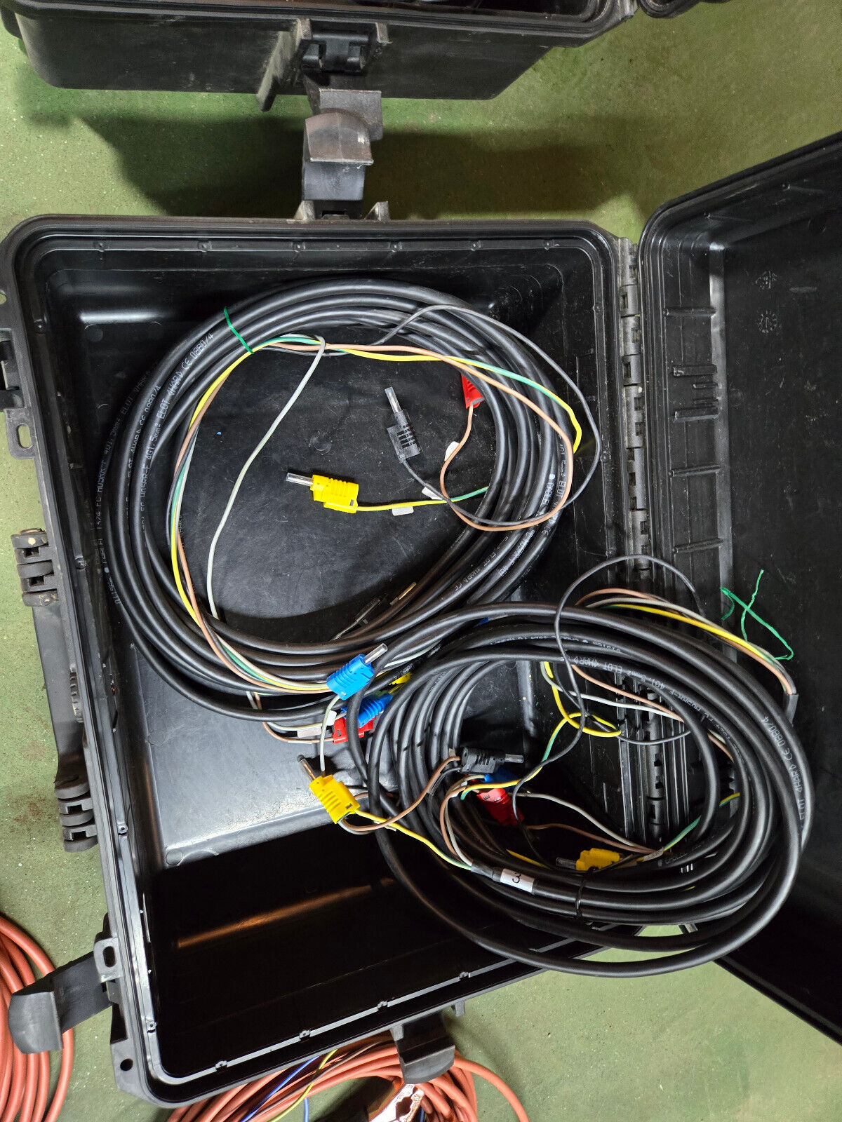 ISA CBA-1000 Circuit Breaker Analyzer with Cases - Built In Pure DC Microhmmeter
