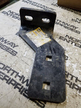 463-1002 8mm Thick Four Bolt Mounting Plate 4631002