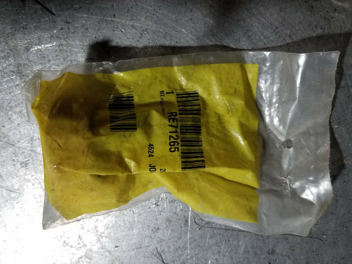 RE71265 JOHN DEERE ISOLATOR