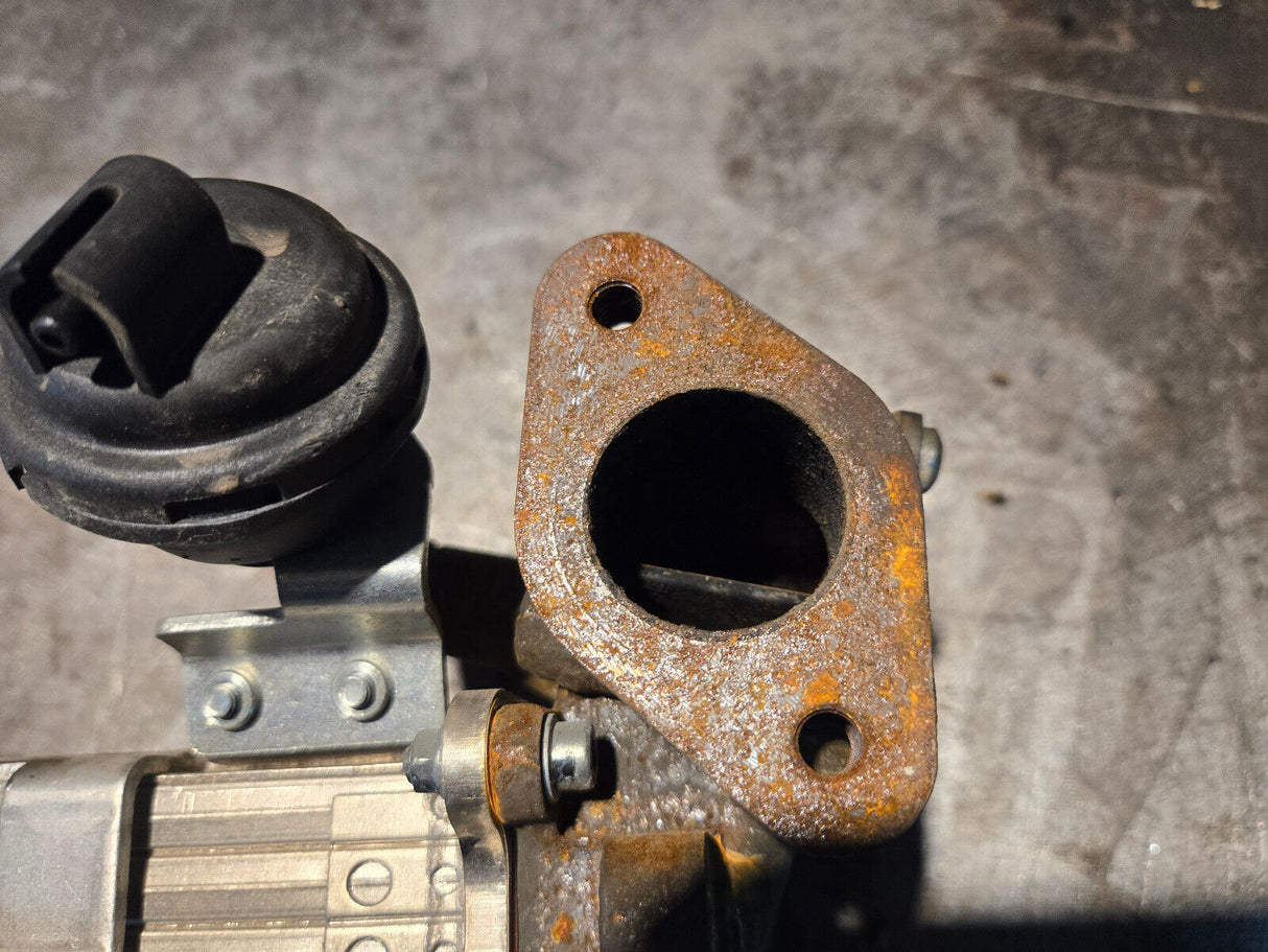 68445601AA 68211310AAA  3.0L ECODIESEL USED EGR COOLER