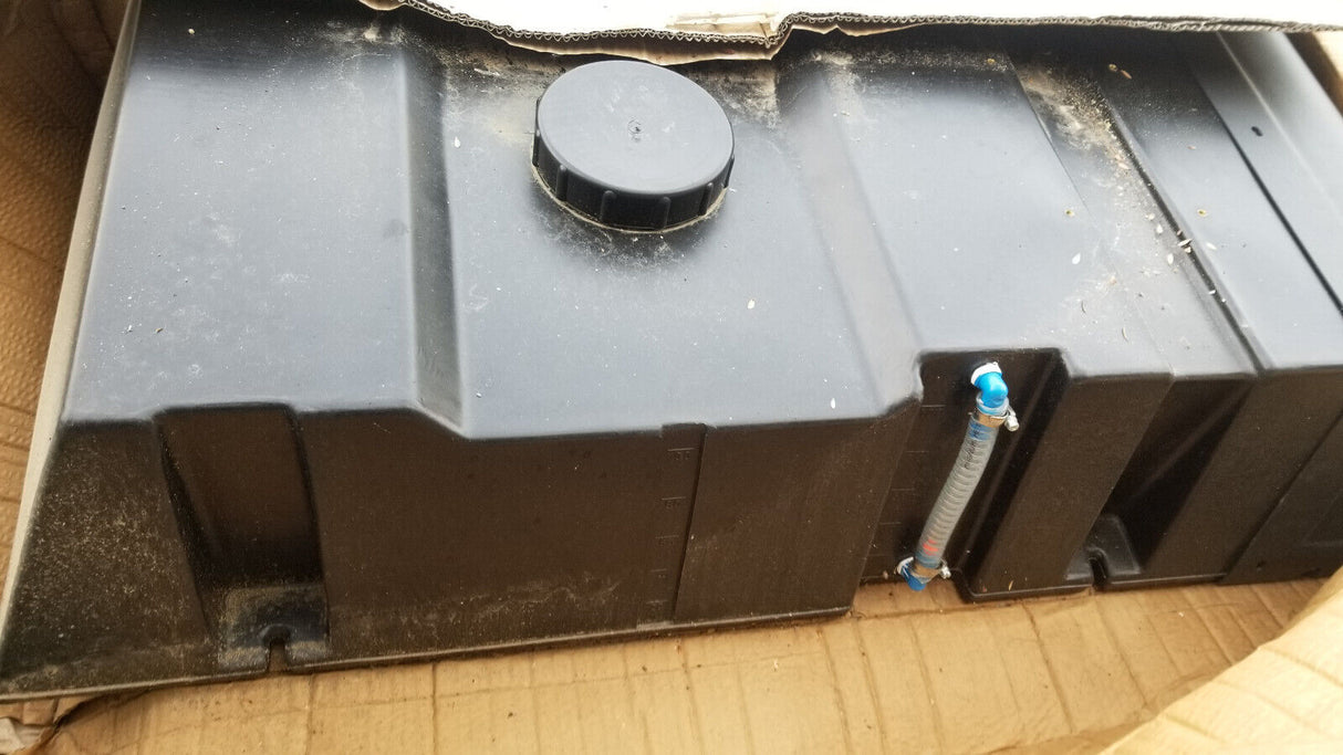 CATERPILLAR 304-9870: KIT-WATER TANK  249-0549 346-1832