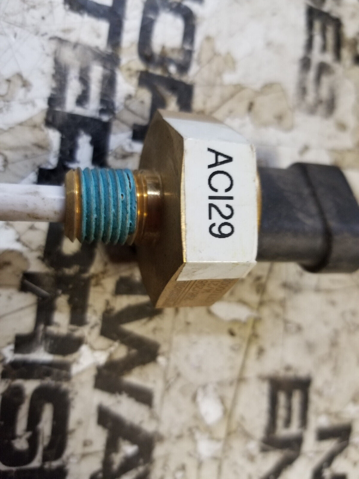 ACI29 COOLANT LEVEL SENSOR SWITCH FOR CUMMINS  REPLACES 4383933