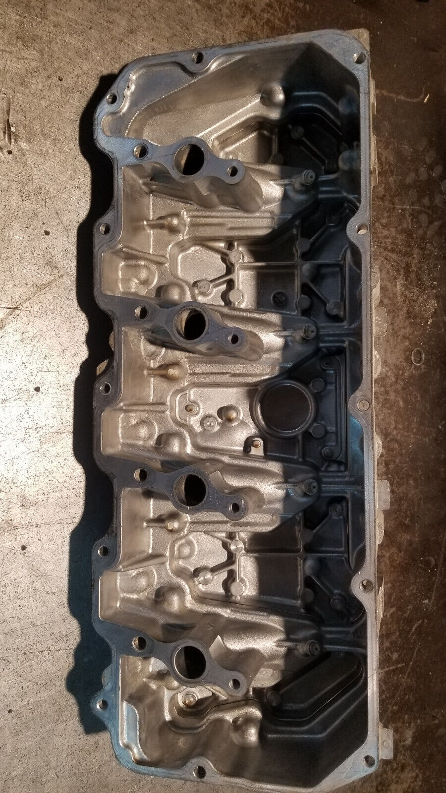 2011-2015 DURAMAX 6.6 6.6L DIESEL LML VALVE COVER & SPACER RH PASSENGER