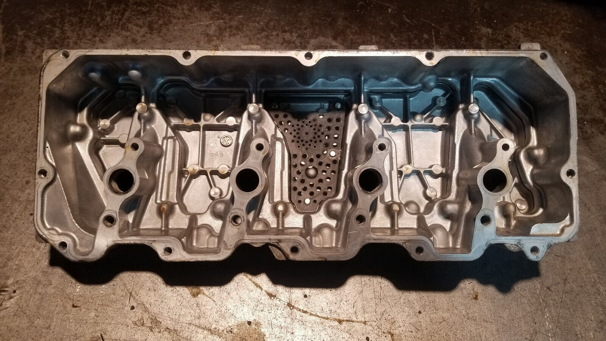 2011-2015 DURAMAX 6.6 6.6L DIESEL LML VALVE COVER & SPACER LH DRIVER