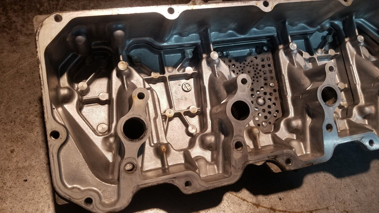 2011-2015 DURAMAX 6.6 6.6L DIESEL LML VALVE COVER & SPACER LH DRIVER