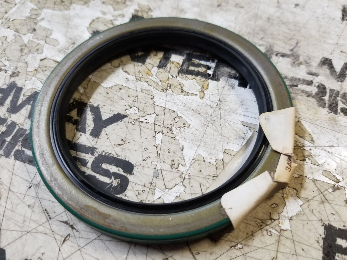 YT520045497, 520045497 Yale Front Wheel Seal