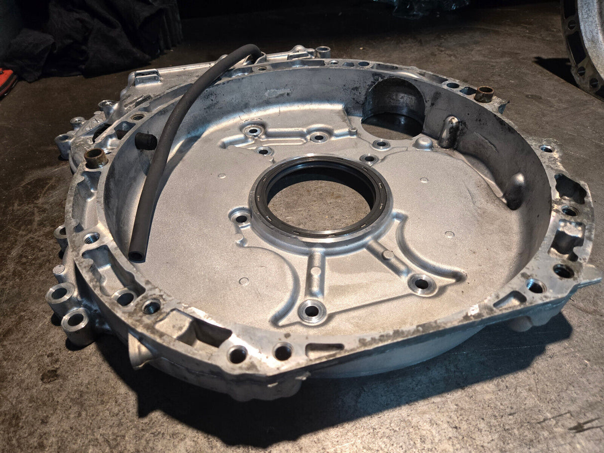 Mercedes-Benz OM651 control housing cover A6510150602 A6510150802