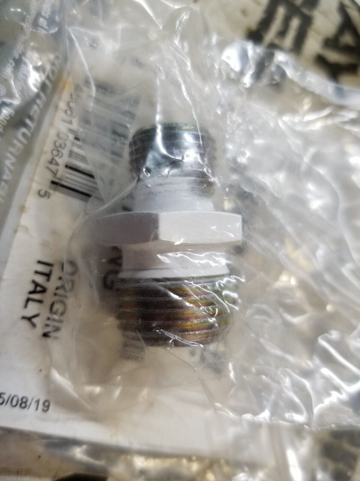 Mercury-Mercruiser 22-8M0127539 FITTING