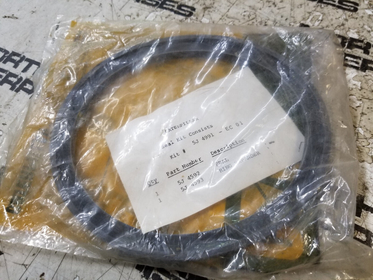 5J-4991 165mm Bore Diameter 2-Piece Seal 5J4991
