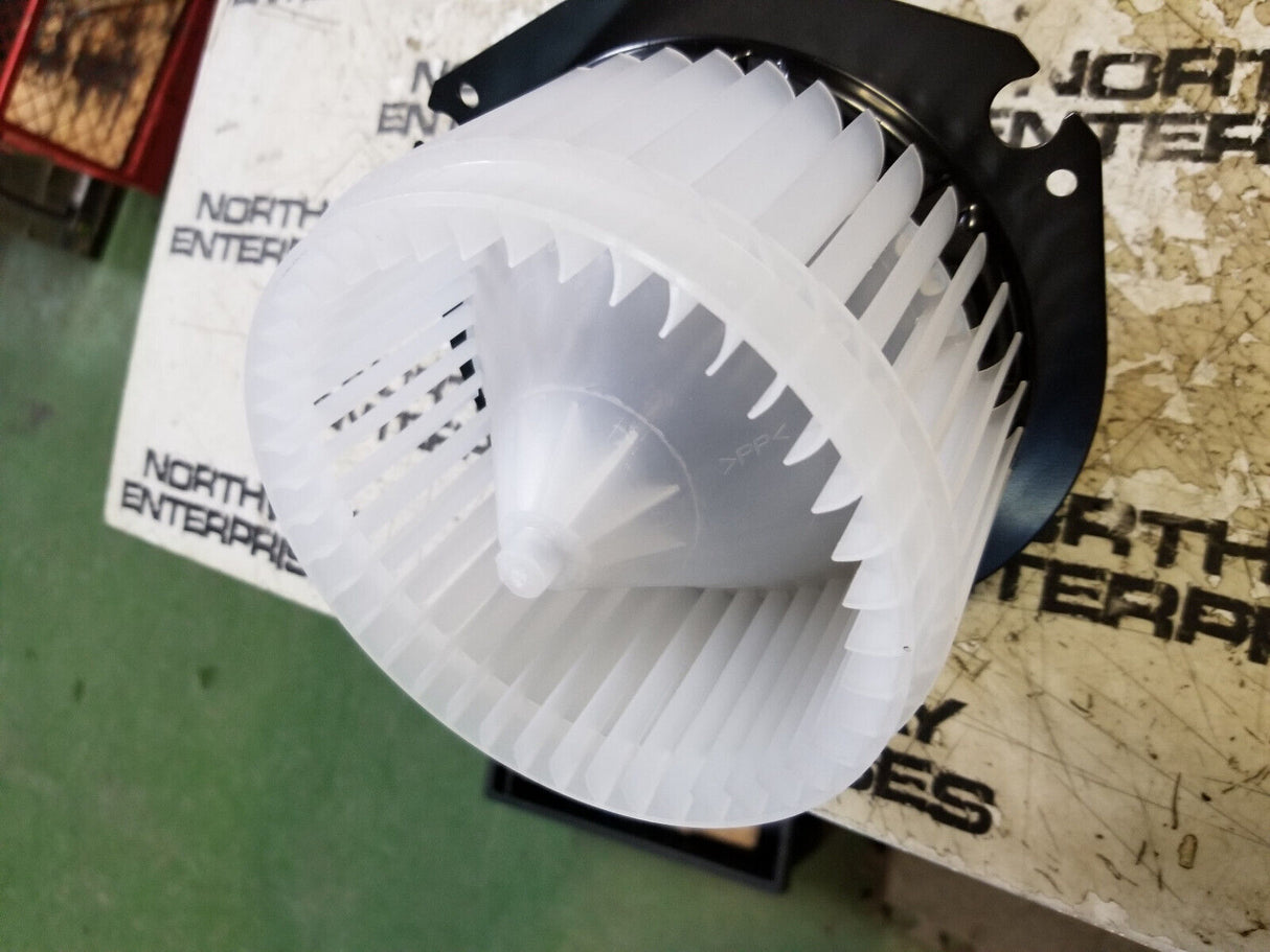 AC DELCO BLOWER MOTOR 84360848 15-81590