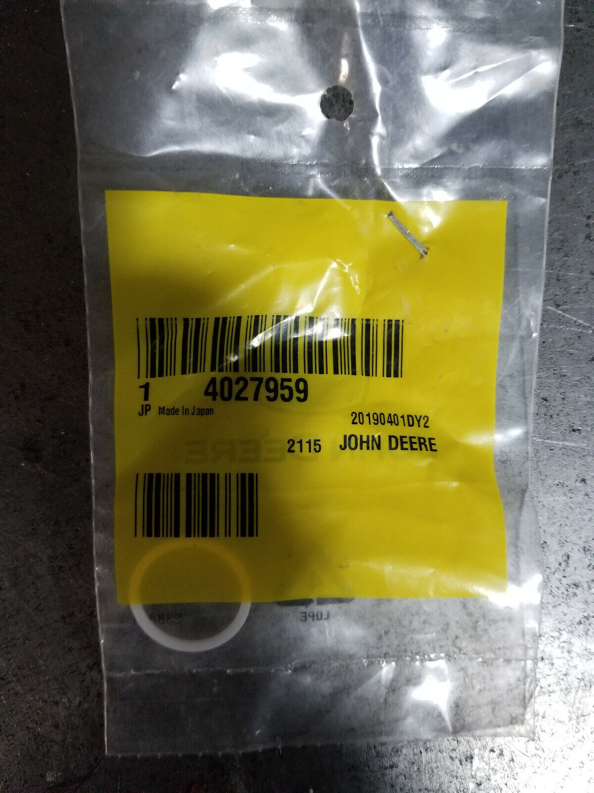 4027959 JOHN DEERE RING