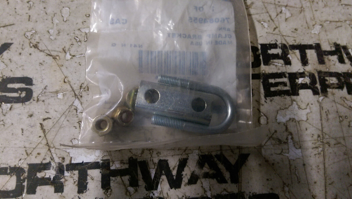 76084955 CASE CNH CLAMP KIT