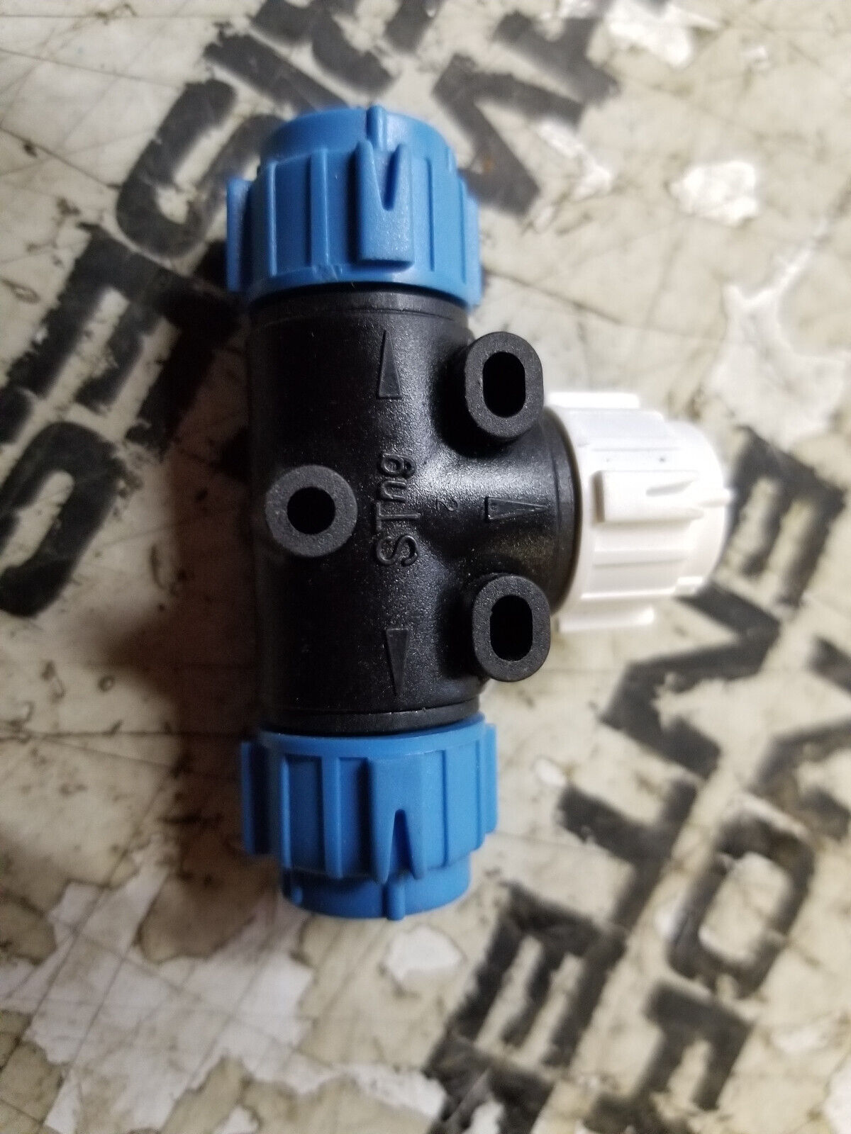 Raymarine SeaTalk NG STNG Tee T Piece Fitting Connector A06028