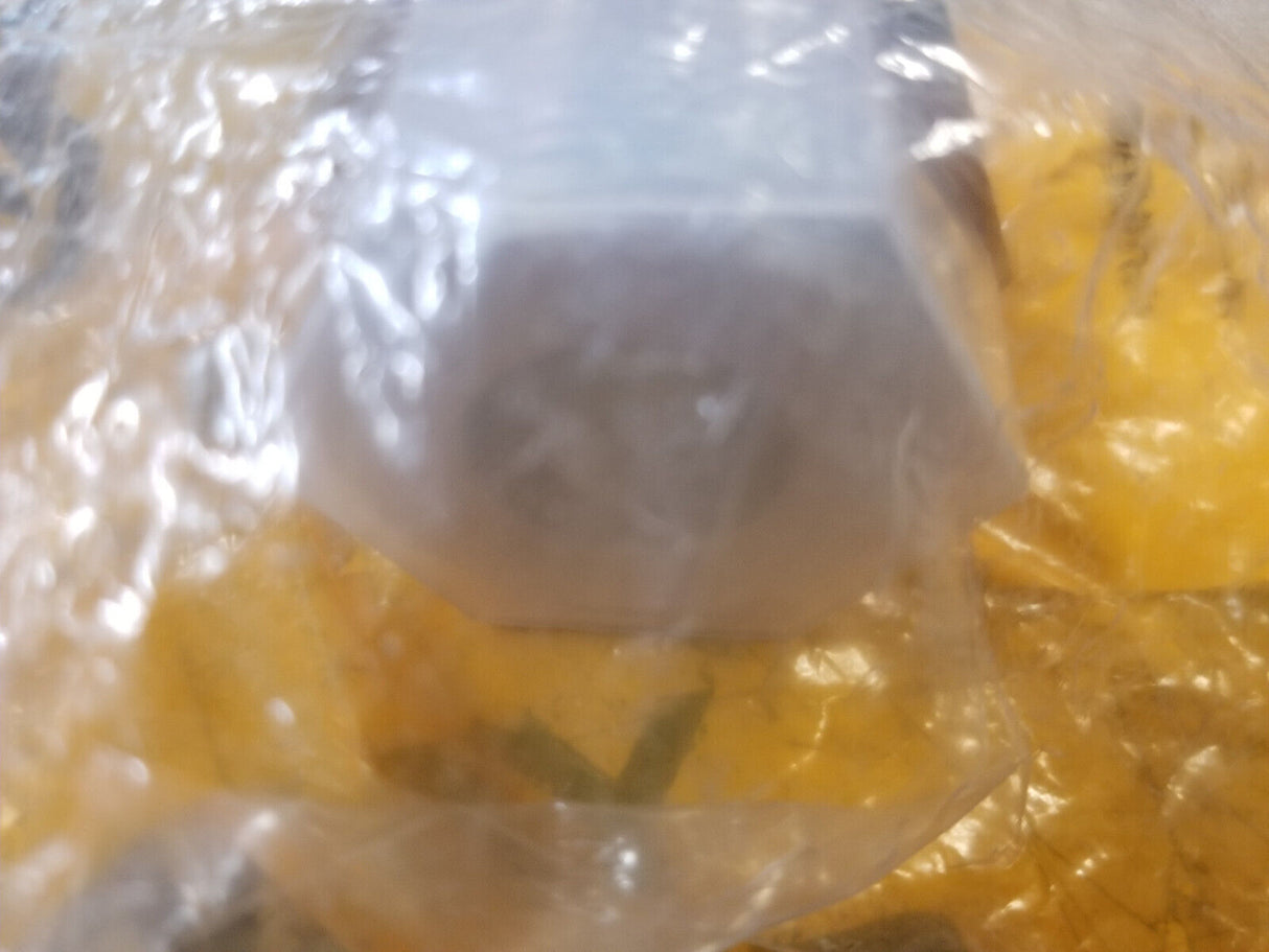 6V-9875 CAT 47.63mm Hexagonal Fluid Carrying Adapter