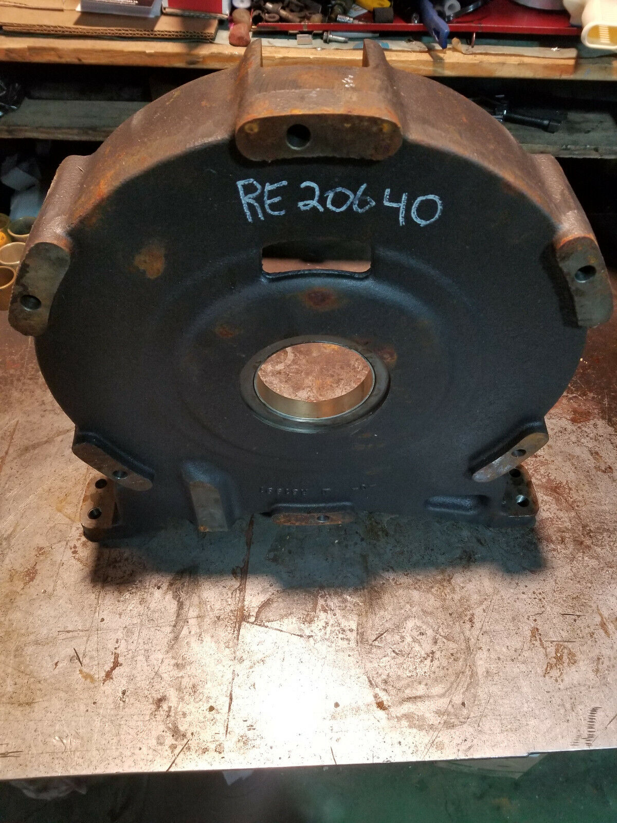 JOHN DEERE RE20640 R81991 HOUSING