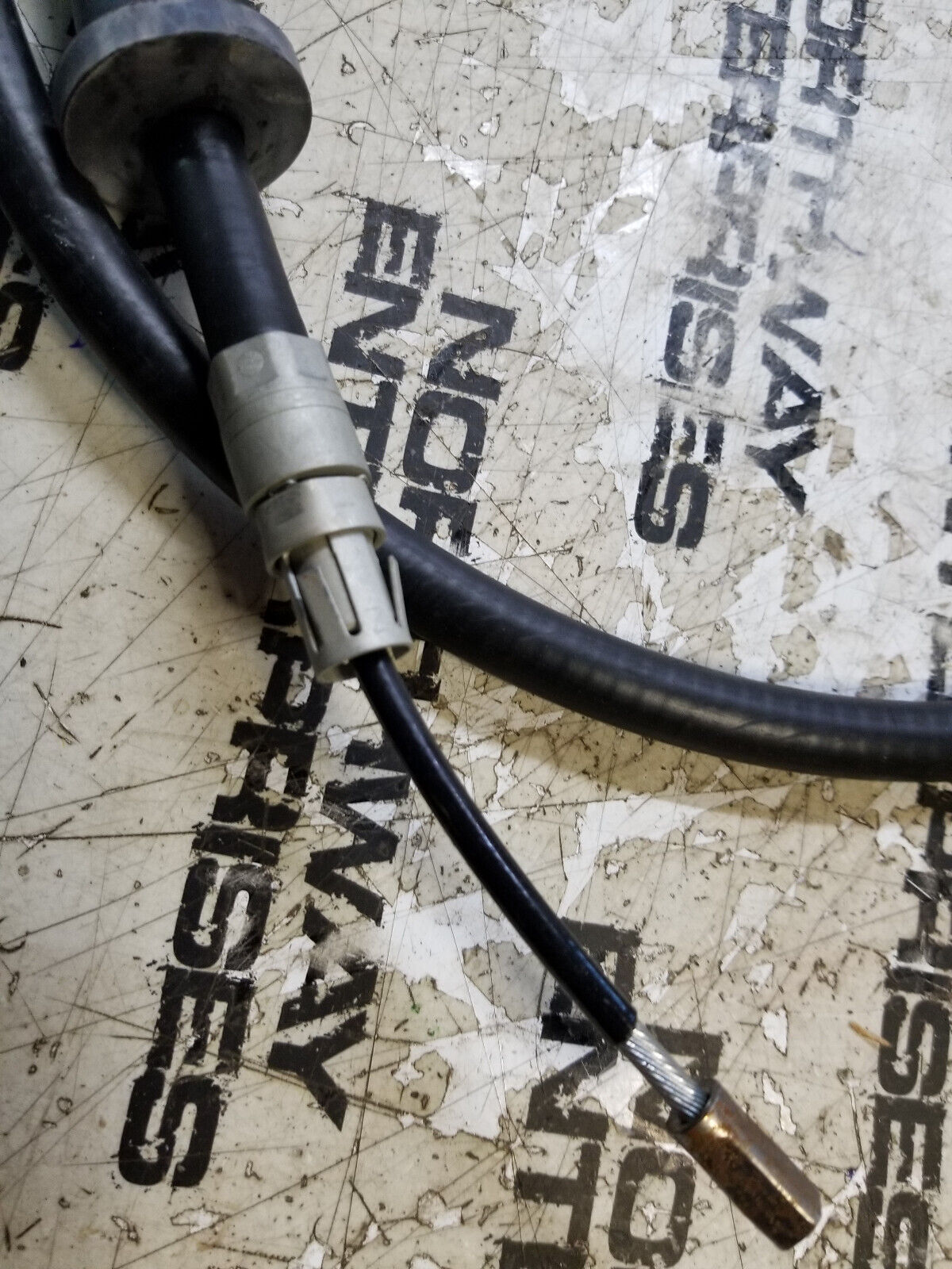 NEW Park Brake Cable 10014799 For Bluebird CROSS K040355
