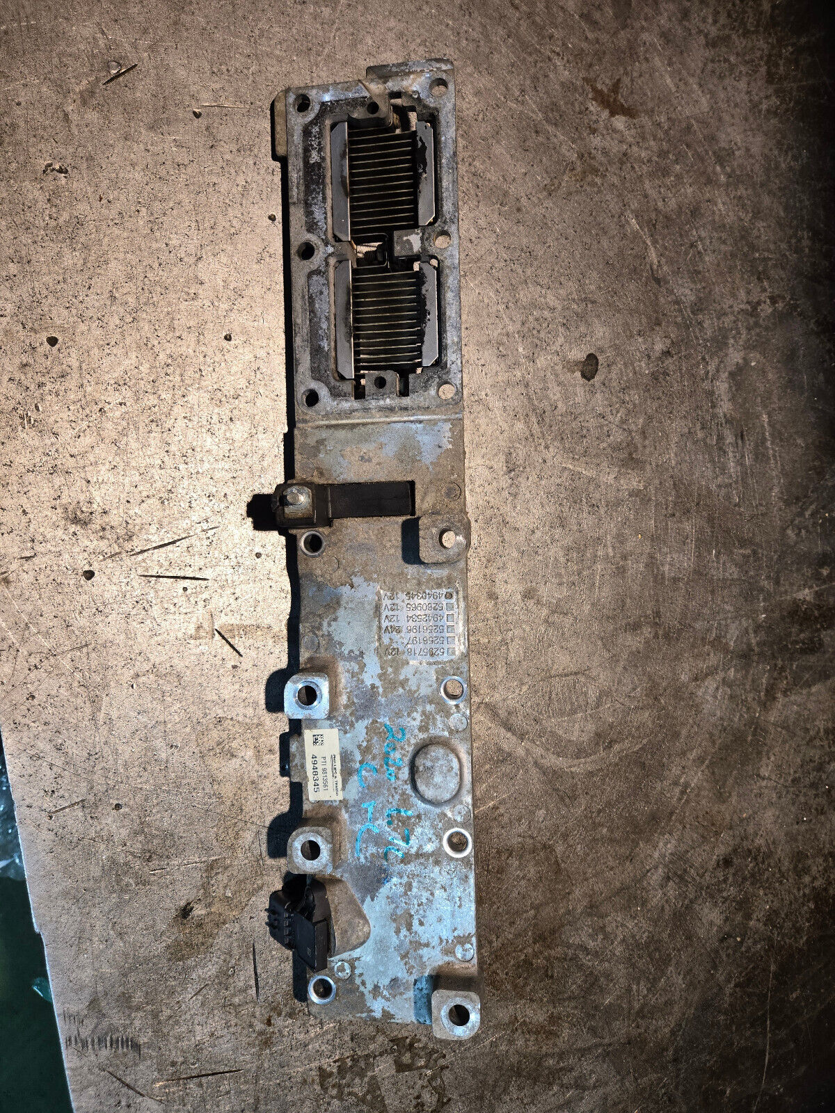 4940345 CUMMINS 6.7 6.7L INTAKE MANIFOLD GRID HEATER