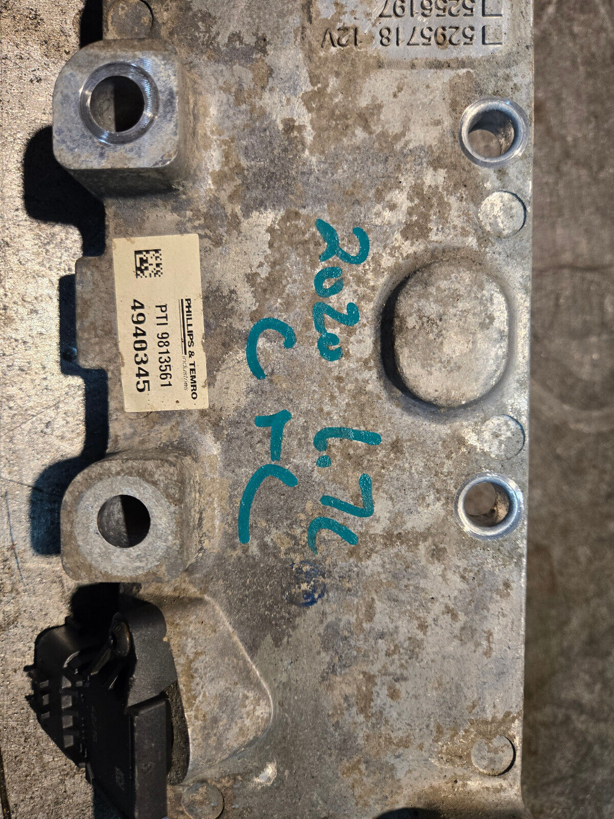 4940345 CUMMINS 6.7 6.7L INTAKE MANIFOLD GRID HEATER