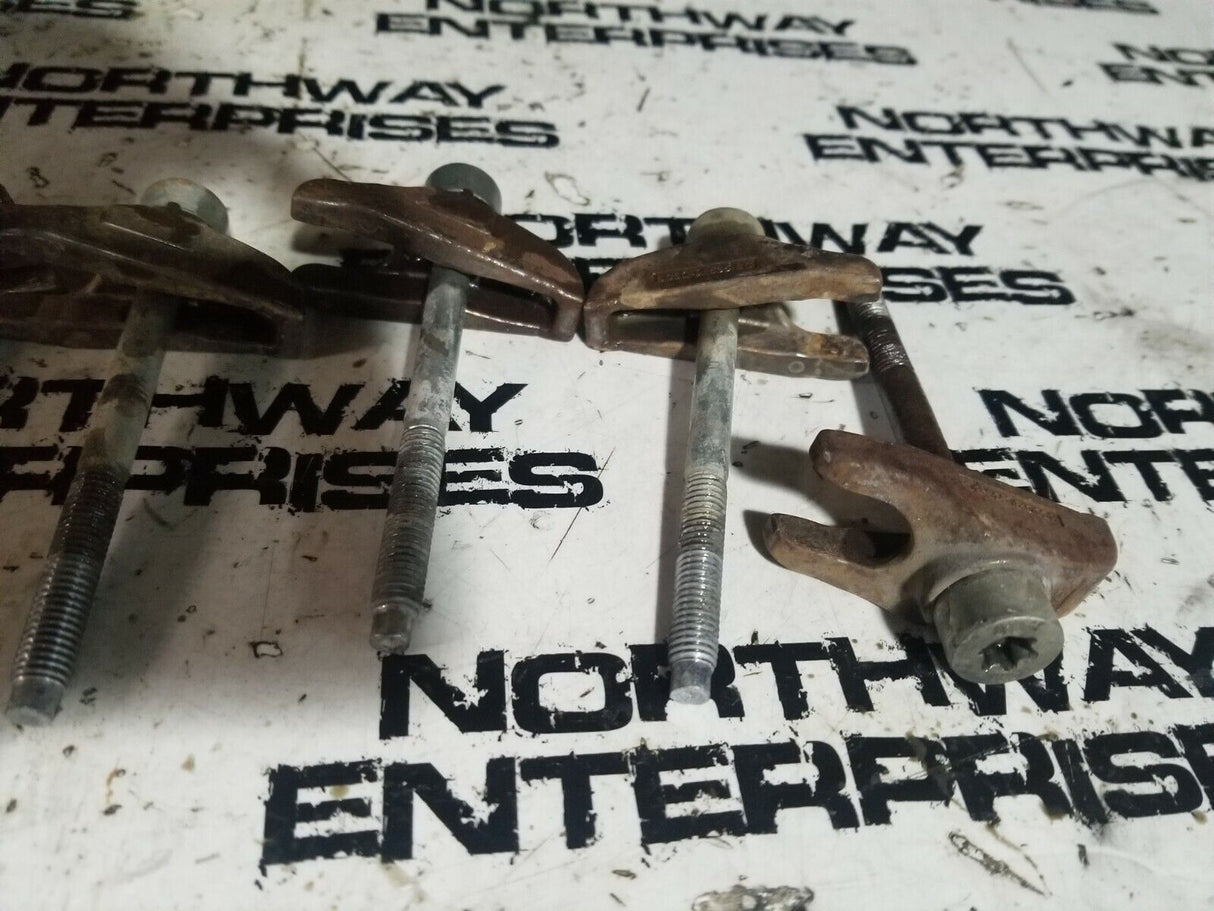 11-19 Ford 6.7L Diesel Injector Hold Downs bc3q-9l535-bg
