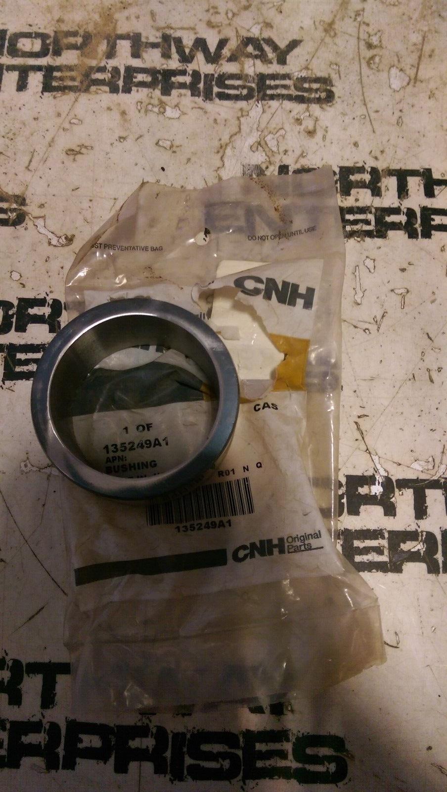 CASE CNH 135249A1 BUSHING