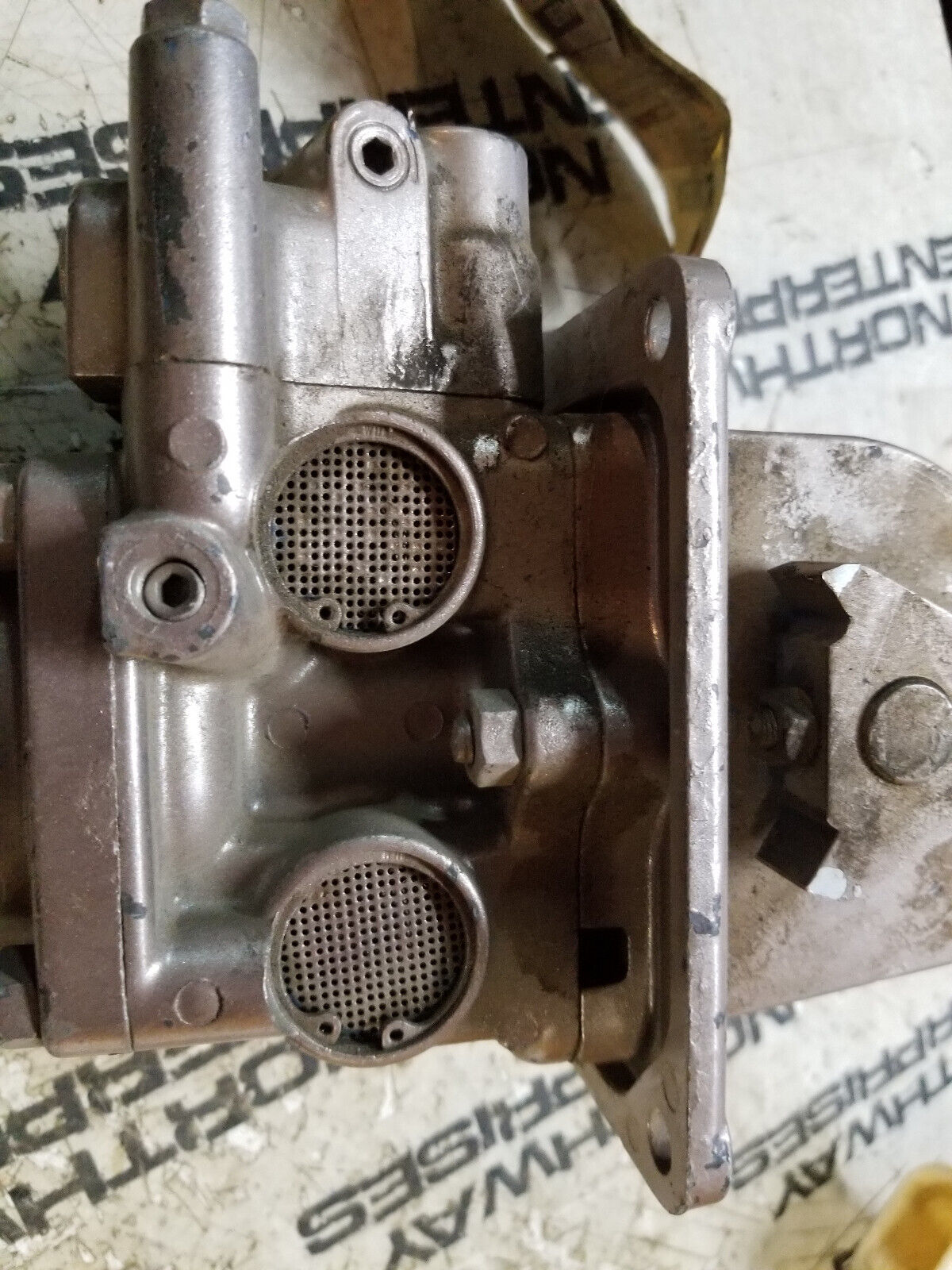 REXROTH HC-2-LX CONTROL AIR LEVER OPERATED VALVE 200 PSI P55582-2