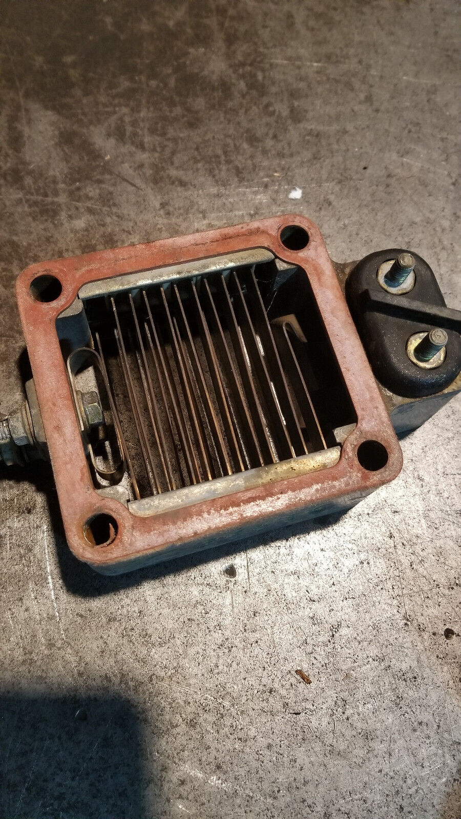 3937210 Cummins 5.9l Intake Manifold Grid Heater