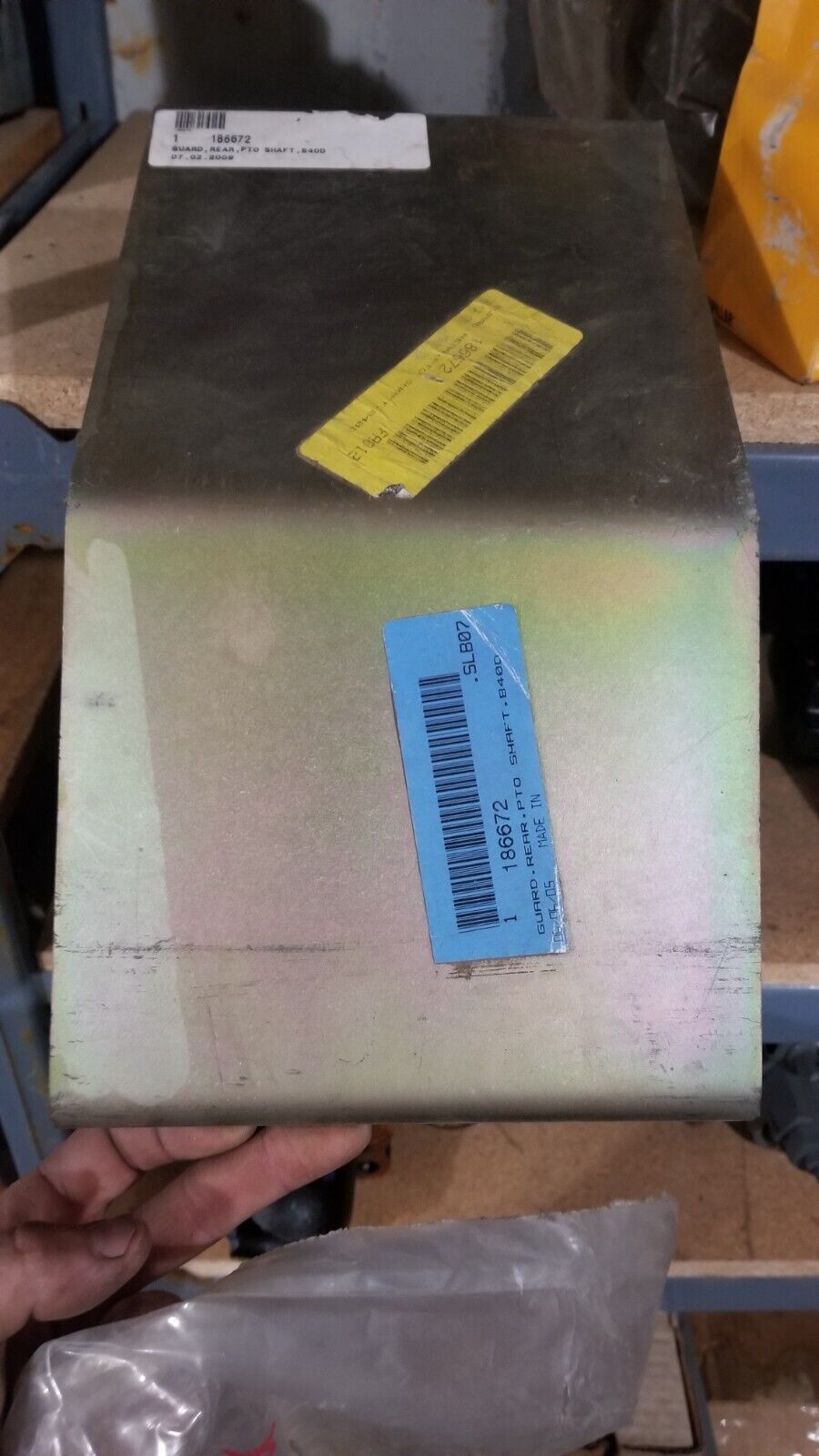 JOHN DEERE B40D PTO GUARD REAR 186672 TT186672