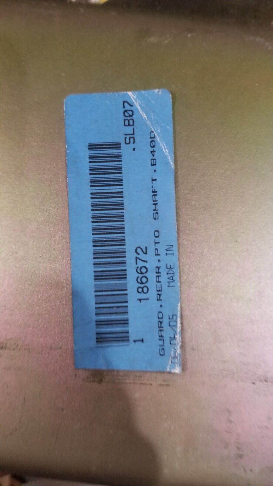 JOHN DEERE B40D PTO GUARD REAR 186672 TT186672