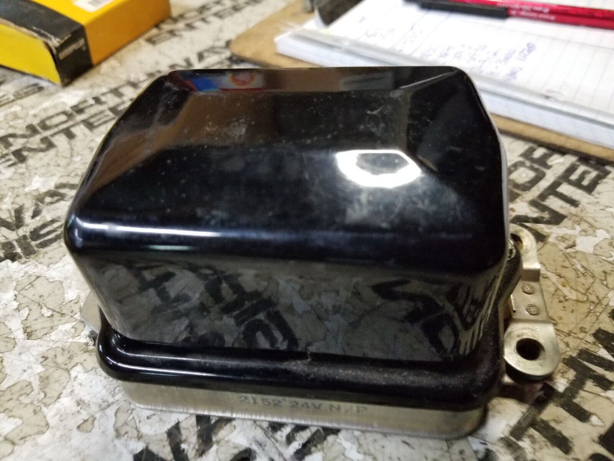 STANDARD VR20 VOLTAGE REGULATOR 12V