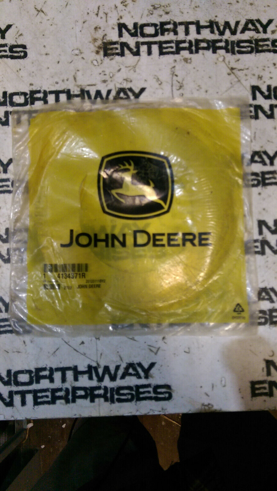 JOHN DEERE 4134371R SHIM
