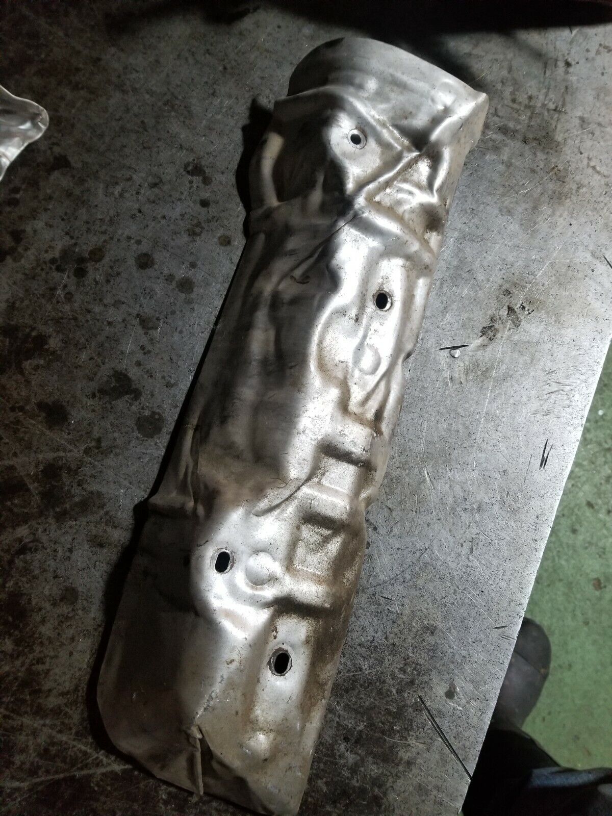 Ford 6.7L EXHAUST MANIFOLD HEAT SHIELD BC3Q-9Y427-AC