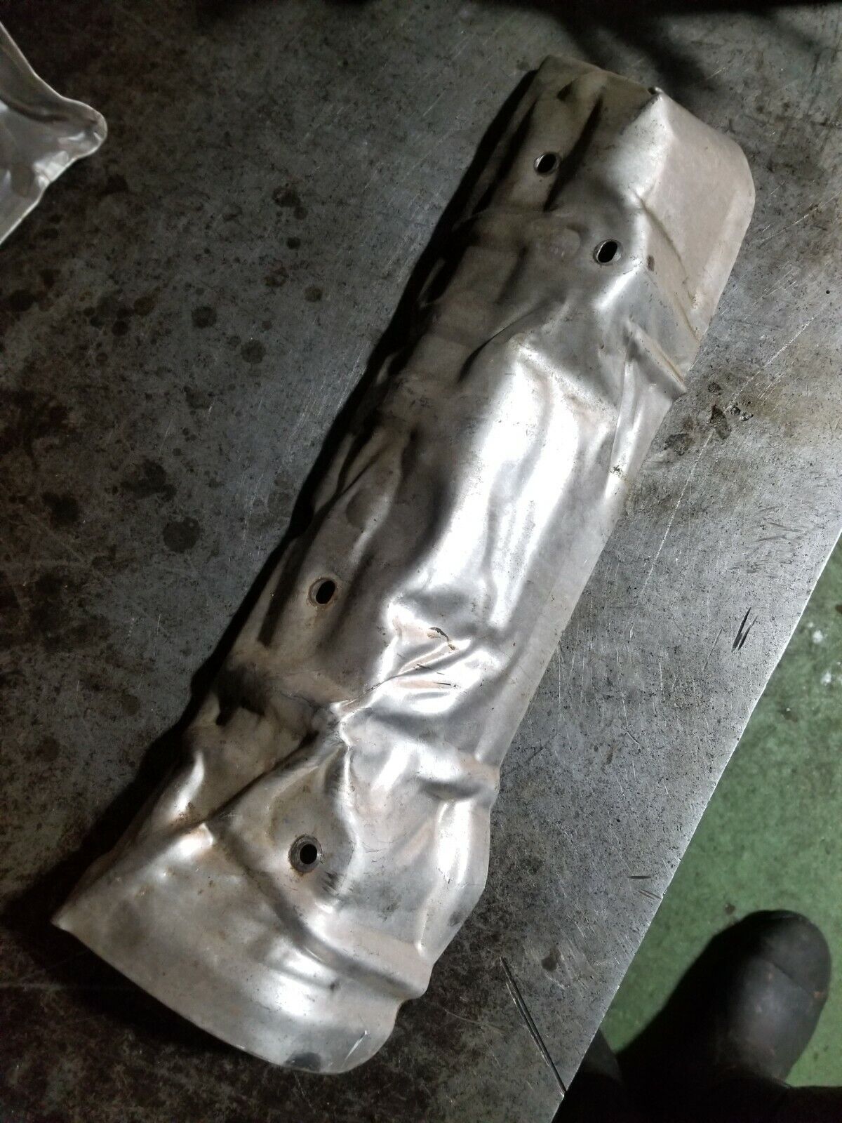 Ford 6.7L EXHAUST MANIFOLD HEAT SHIELD BC3Q-9Y427-AC