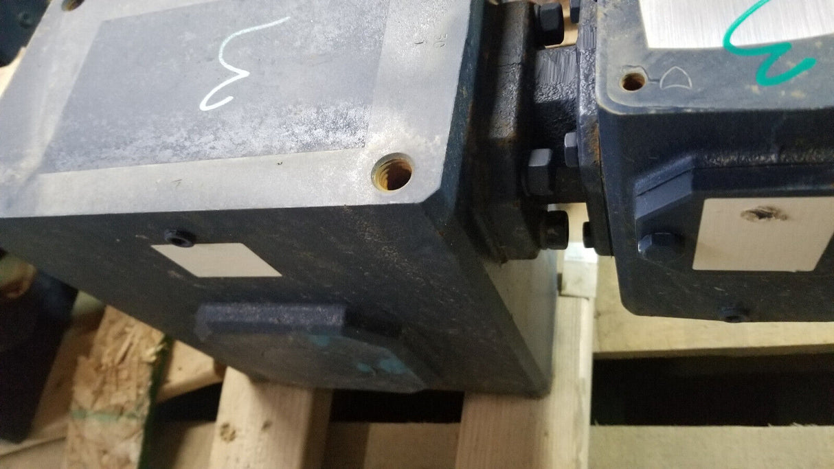 IRONMAN GROVE GEAR BOX GR8426008.00 GR-DFMQ-842-1800-RR6-56