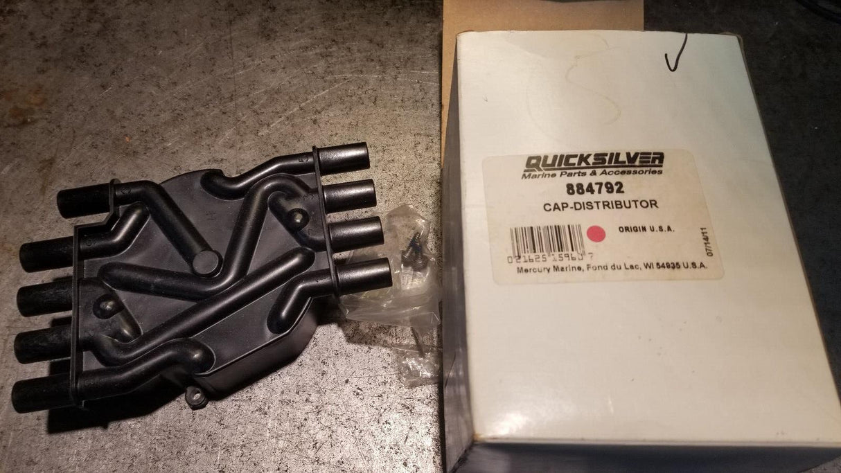 Mercury Quicksilver 710-884792 Distributor Cap