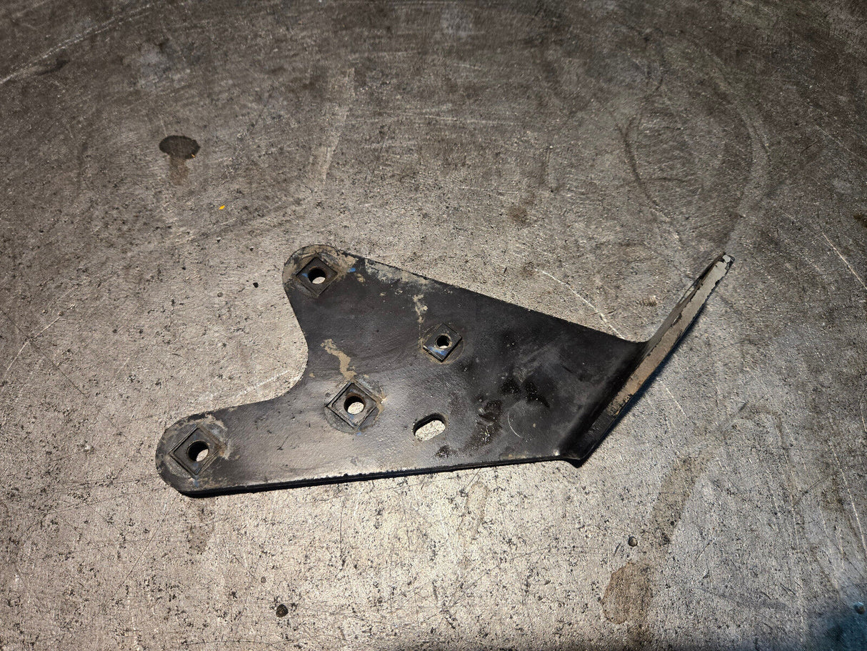 2020 6.7l CUMMINS Mopar 68366679AB Power Steering Pump Bracket