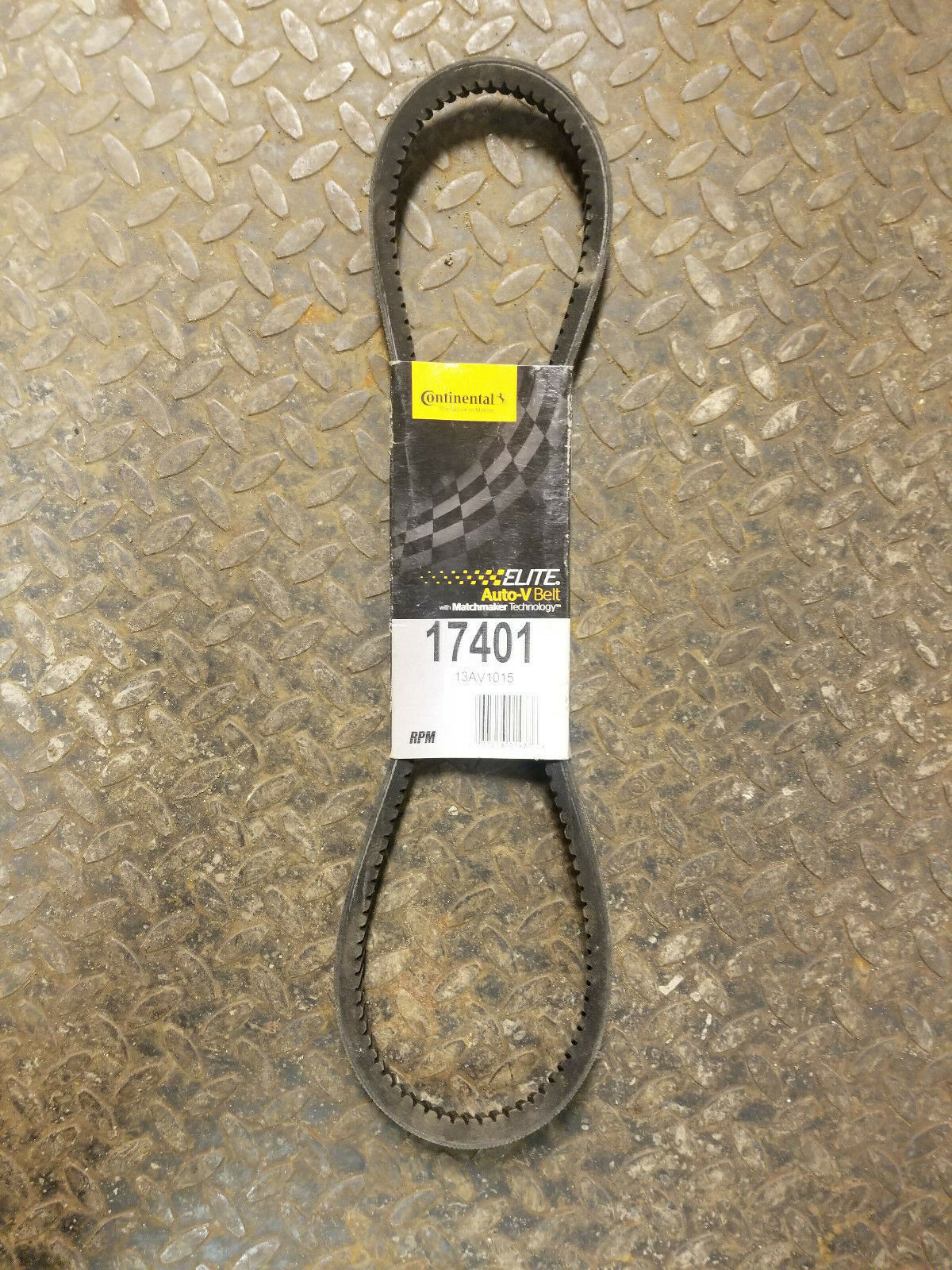 17401 GOODYEAR Cogged Replacement V-Belt
