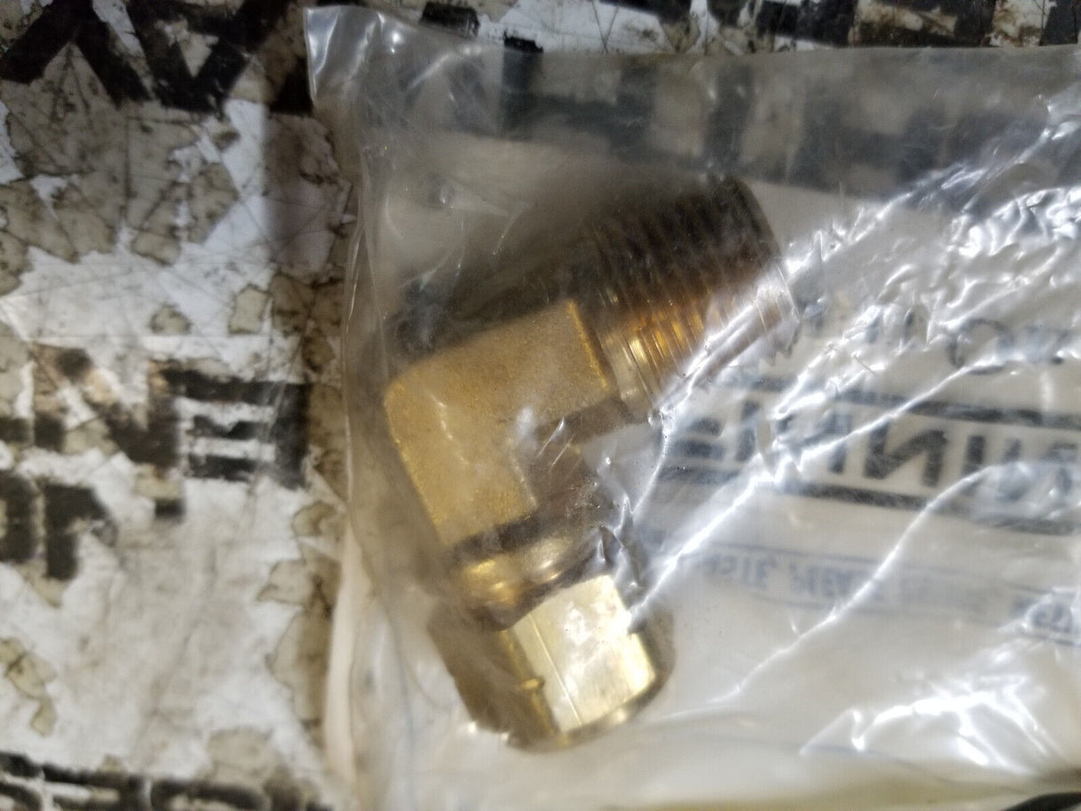 9L-0637 FITTING 9L0637