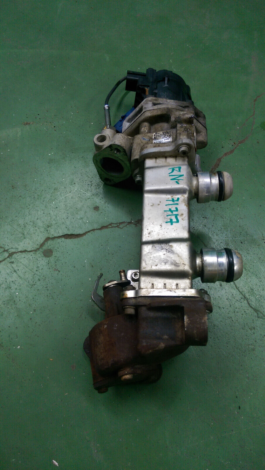 68211312AA 68211310AAA  3.0L ECODIESEL USED EGR COOLER