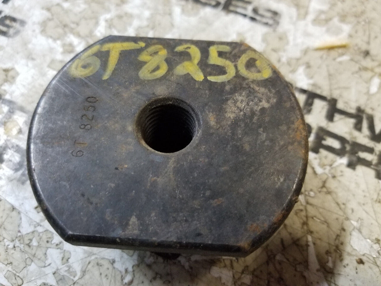 CATERPILLAR CAT OEM 6T8250 RETAINER 6T-8250
