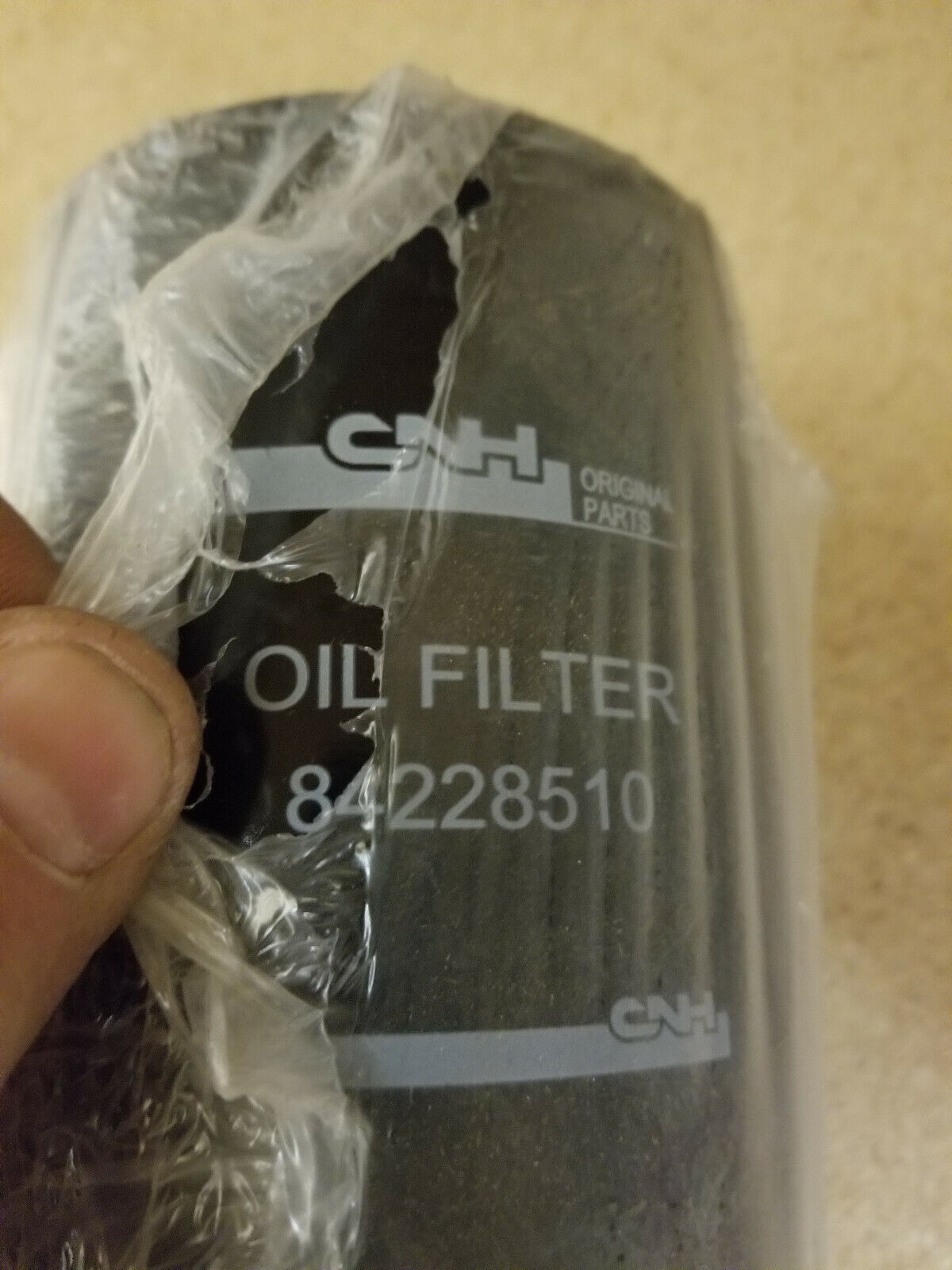 CASE 84228510 Oil Filter