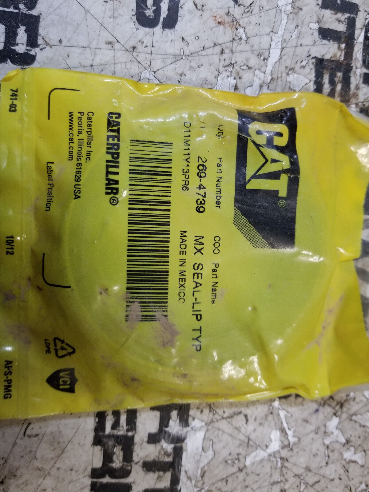 269-4739 SEAL-LIP TYP 2694739