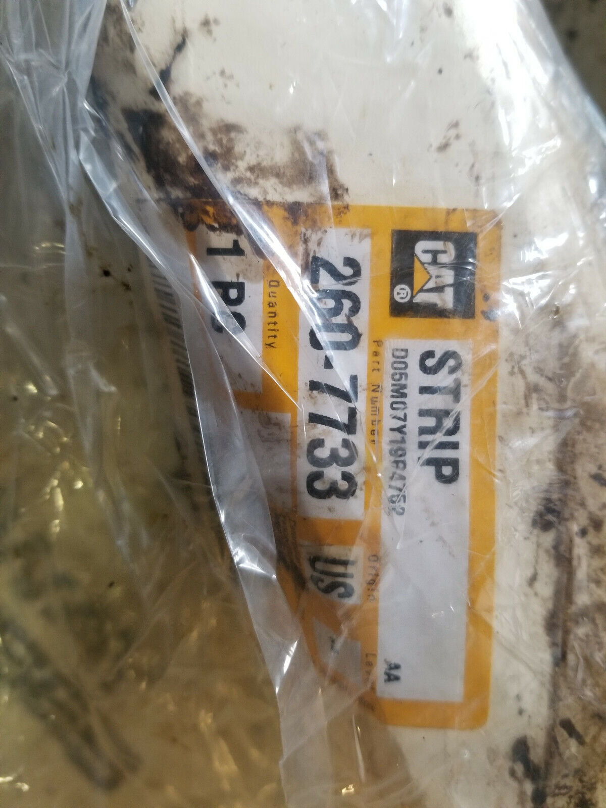 260-7733 CATERPILLAR STRIP