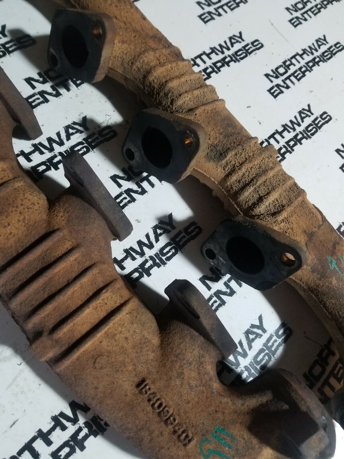 Ford Powerstroke 6.0 6L Diesel Exhaust Manifolds Set  1840770C1 18409904C1 RE911