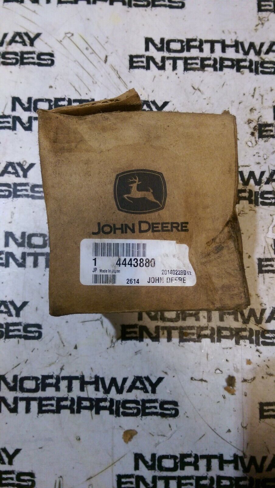 JOHN DEERE 4443880 BUSHING