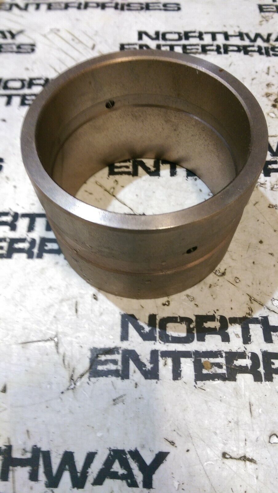 JOHN DEERE 4443880 BUSHING